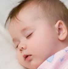 گرفتن خون از کودکان چه صدماتی بدانها وارد می آورد -طب کهن ?نوزاد زمانی که در حالت جنین است از ماه اول با زیاد شدن رطوبت طبیعی و غریزی به نسبت گرمی و سردی در بدن شروع به ساخت اعضا و جوارح می نماید